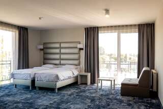 Курортные отели Ferry Resort Мельно Двухместный номер Делюкс с 1 кроватью или 2 отдельными кроватями-4