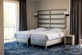 Курортные отели Ferry Resort Мельно Двухместный номер Делюкс с 1 кроватью или 2 отдельными кроватями-7