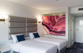 Курортные отели Ferry Resort Мельно Двухместный номер с 1 кроватью или 2 отдельными кроватями-6